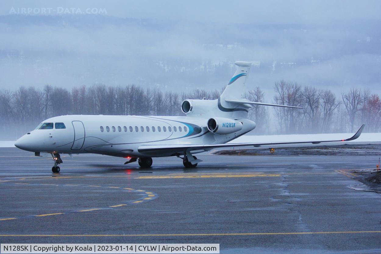 N128SK, 2020 Falcon Falcon 8X C/N 473, Arrival from Van Nuys (VNY, CA).
