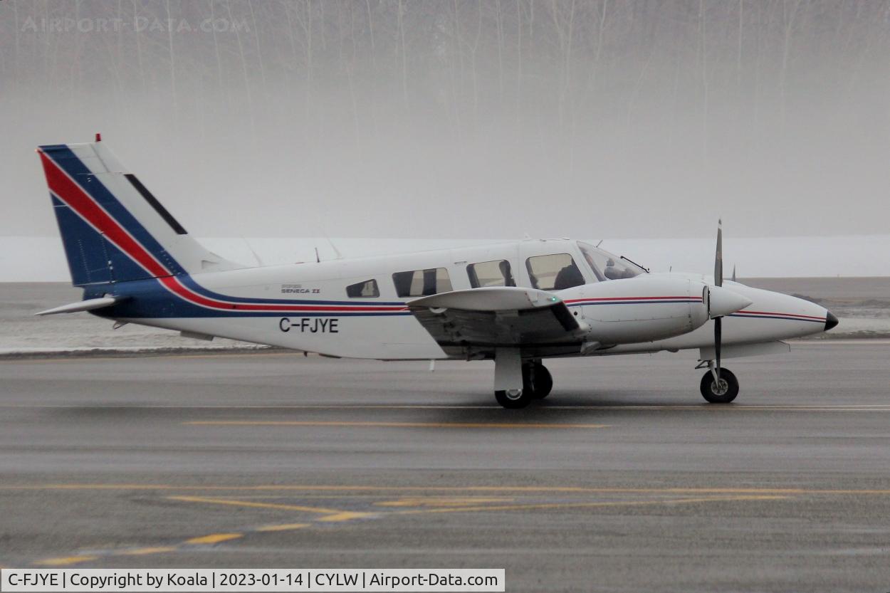 C-FJYE, 1978 Piper PA-34-200T C/N 34-7970005, Departure