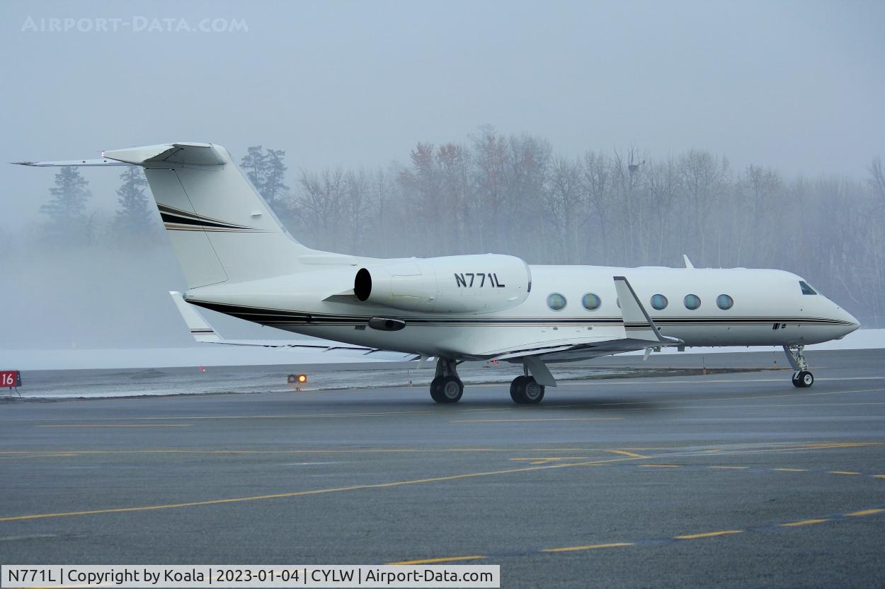 N771L, 2005 Gulfstream Aerospace GIV-X (G450) C/N 4033, Departure to Cabo San Lucas.