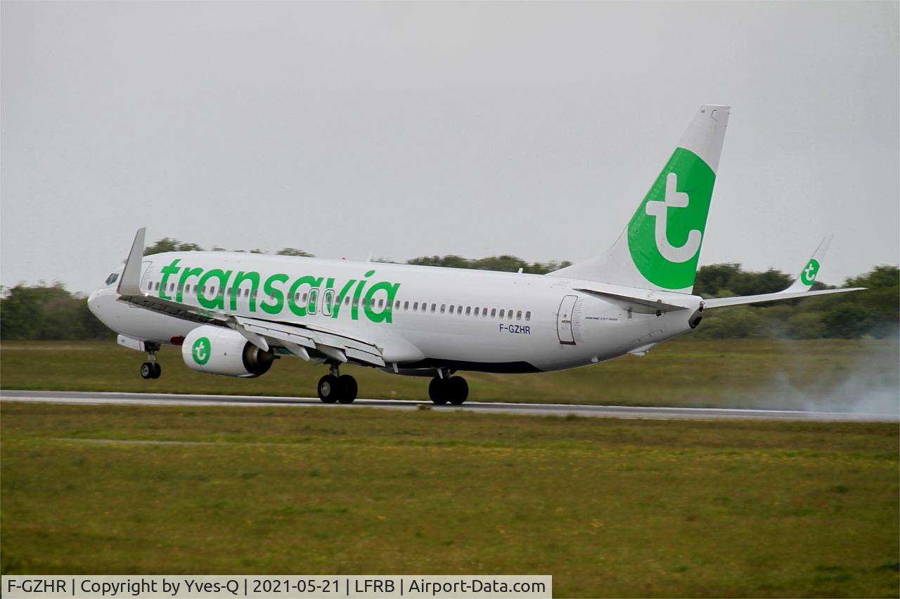 F-GZHR, 2015 Boeing 737-8K2 C/N 43913, Boeing 737-8K2, Landing rwy 25L, Brest-Bretagne Airport (LFRB-BES)