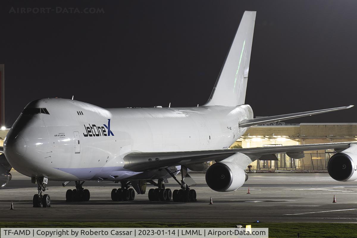 TF-AMD, 2000 Boeing 747-409F/SCD C/N 30760, Park 9
