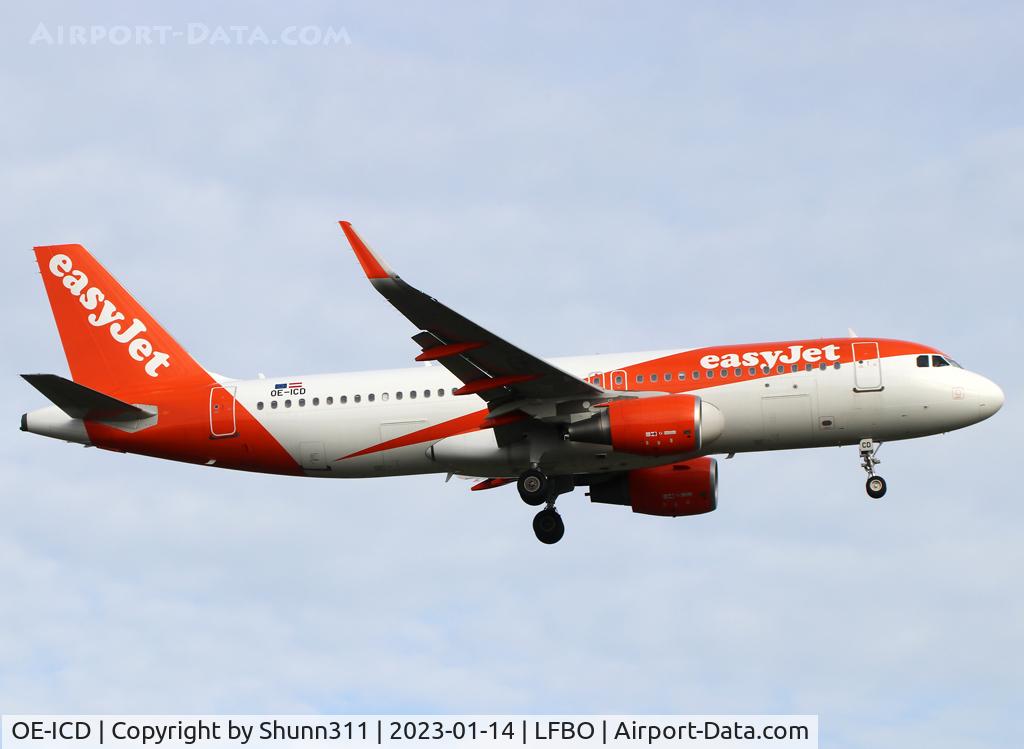 OE-ICD, 2016 Airbus A320-214 C/N 7104, Landing rwy 14L in new c/s