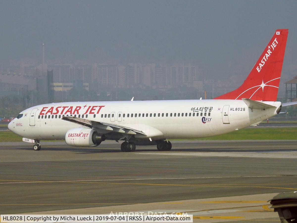 HL8028, 2002 Boeing 737-8BK C/N 30625, At Gimpo