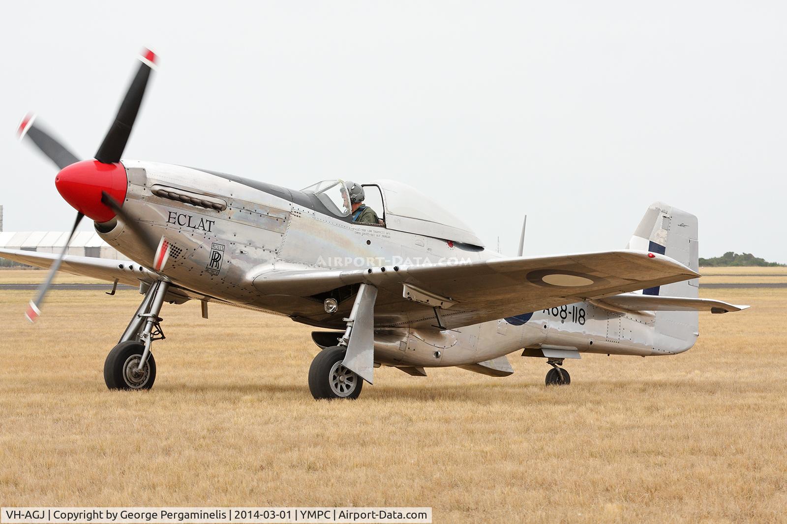 VH-AGJ, 1948 Commonwealth CA-18 Mustang 21 C/N 1443, Airshow.
