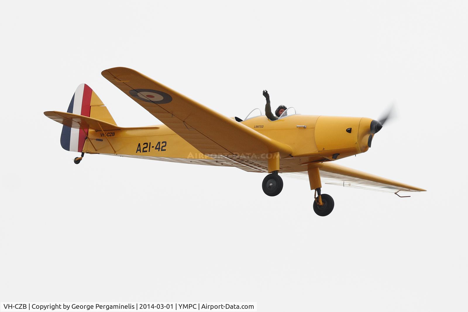 VH-CZB, 1939 De Havilland DH-94 Moth C/N 94067, Airshow.