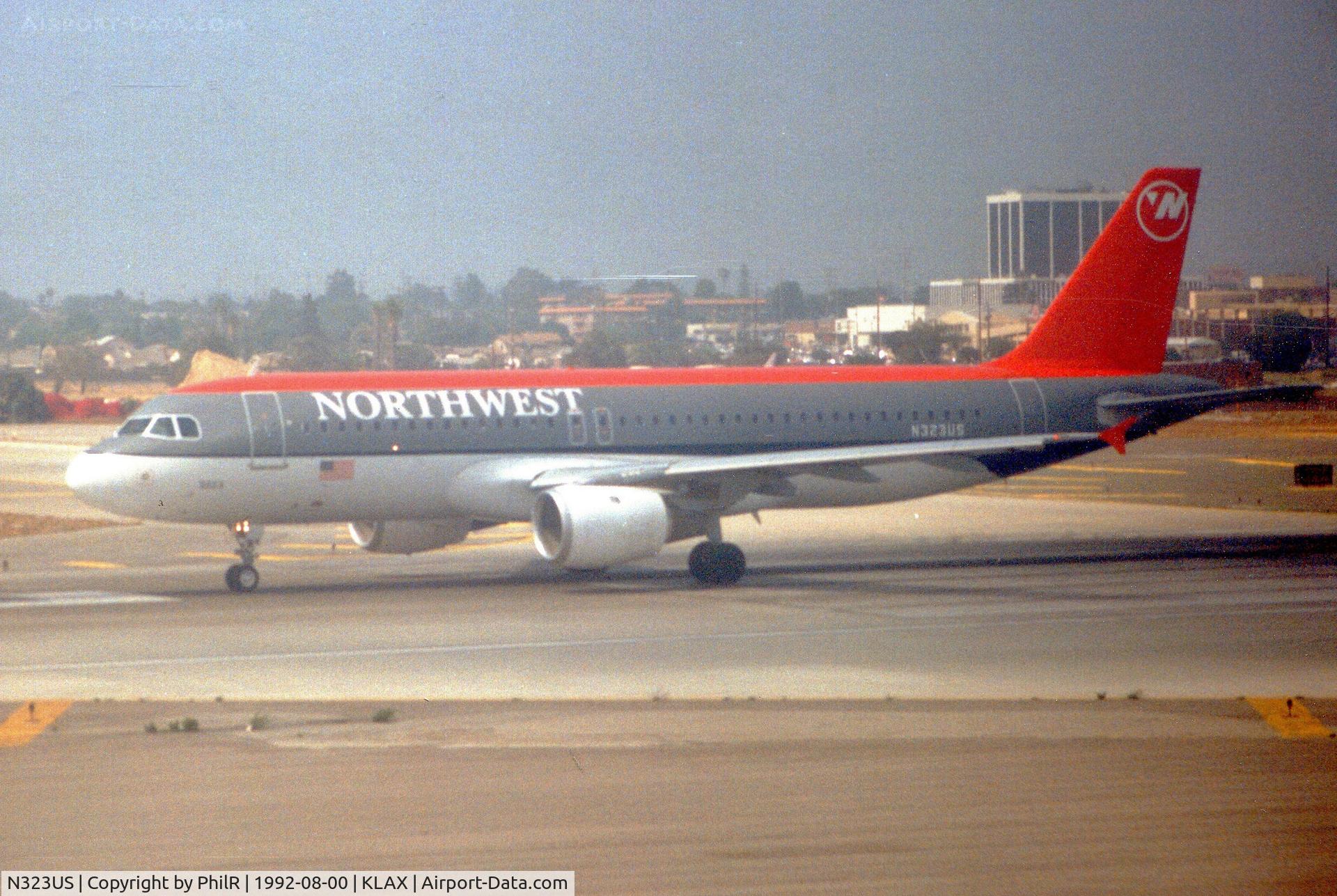 N323US, 1992 Airbus A320-211 C/N 272, N323US 1991 A320-200 Northwest