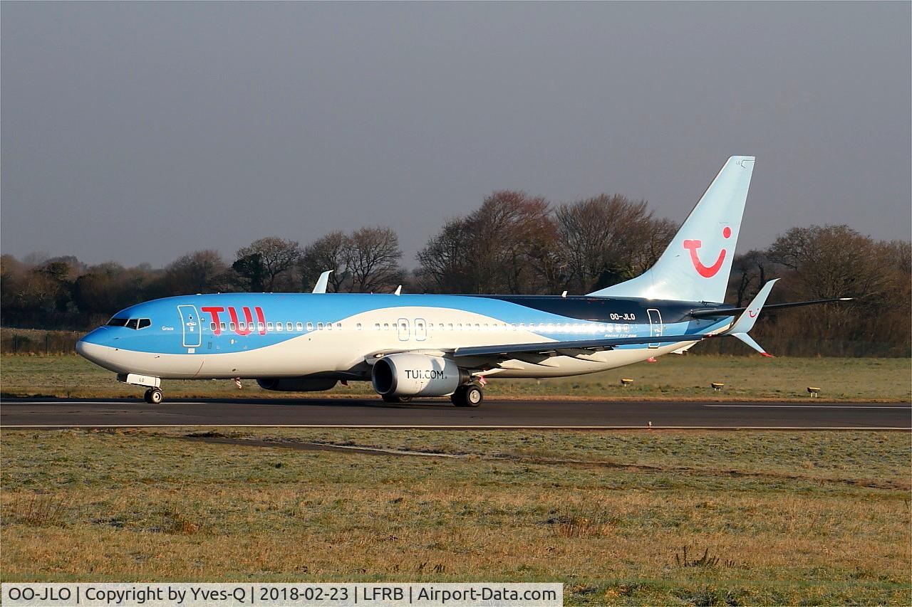 OO-JLO, 2007 Boeing 737-8K5 C/N 34692, Boeing 737-8K5, Taxiing rwy 07R, Brest-Bretagne airport (LFRB-BES)