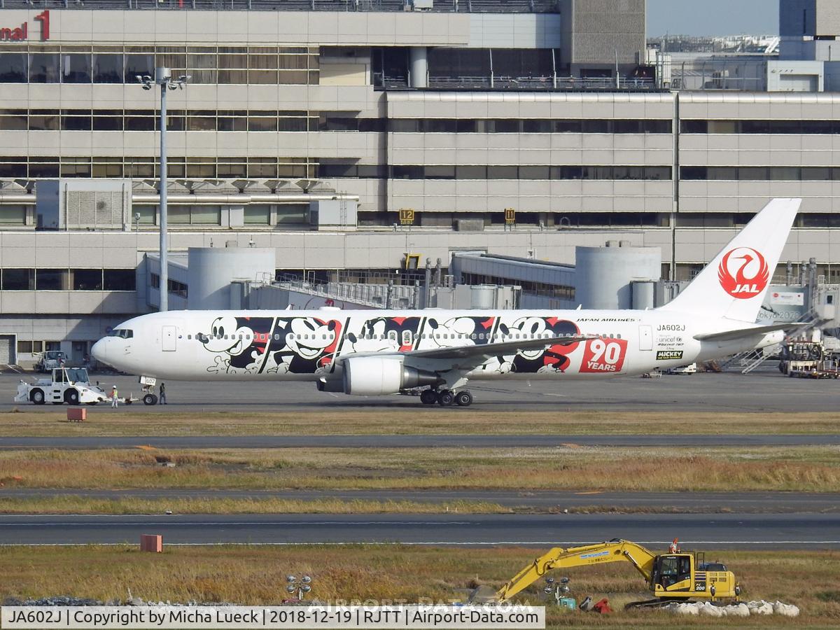 JA602J, 2002 Boeing 767-346/ER C/N 32887, Mickey Mouse livery