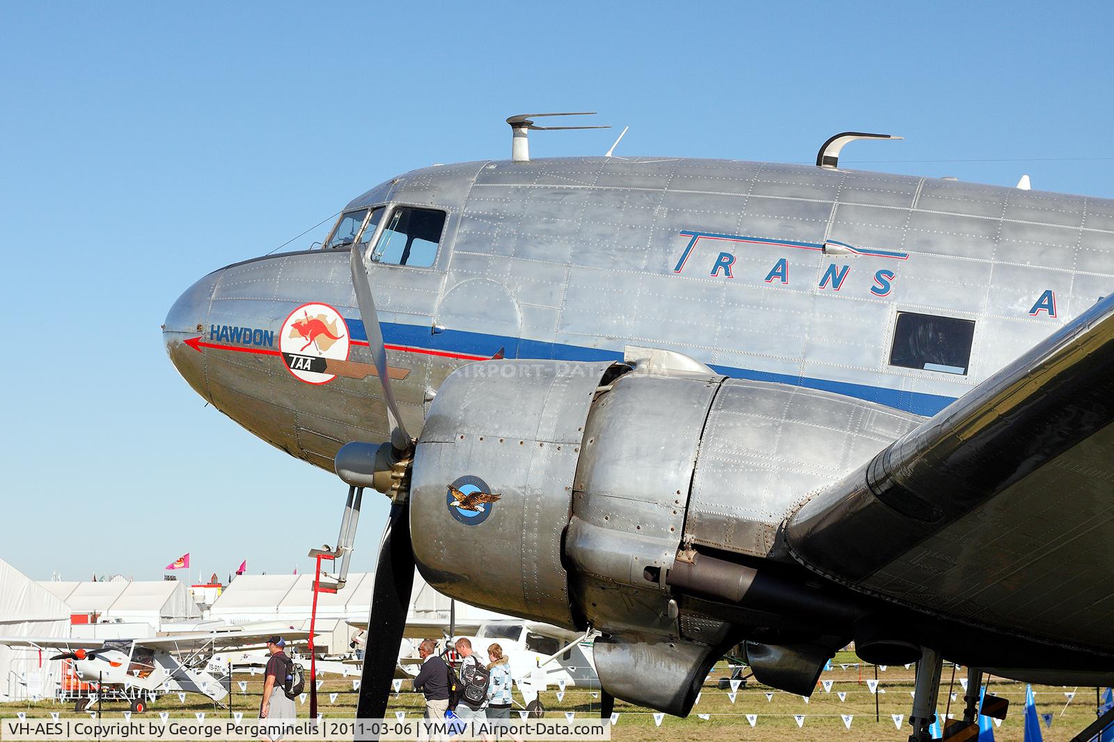 VH-AES, 1942 Douglas DC3C-S1C3G (C-47) C/N 6021, Airshow.