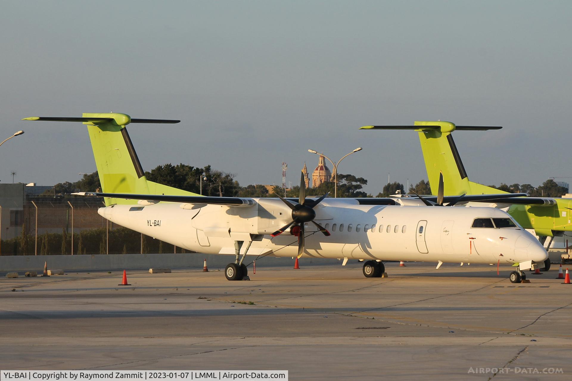 YL-BAI, 2010 De Havilland Canada DHC-8-402Q Dash 8 Dash 8 C/N 4302, De Havilland Canada DHC-8 YL-BAI Air Baltic