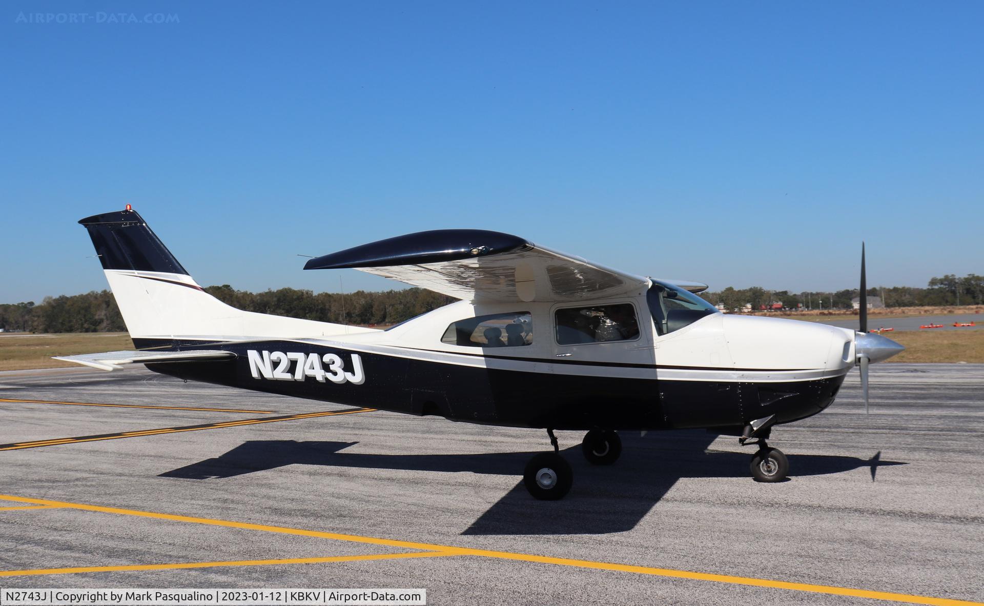 N2743J, 1976 Cessna T210M Turbo Centurion C/N 21061690, Cessna T210M