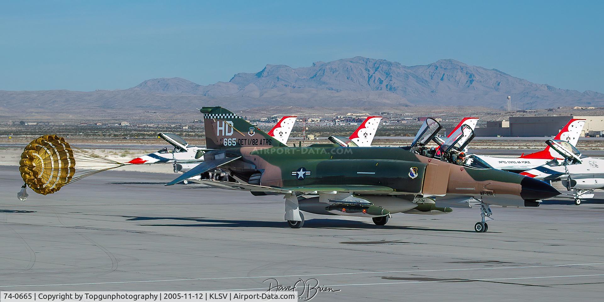 74-0665, 1972 McDonnell Douglas F-4E Phantom II C/N 4816, Phantom demo back to the hot ramp