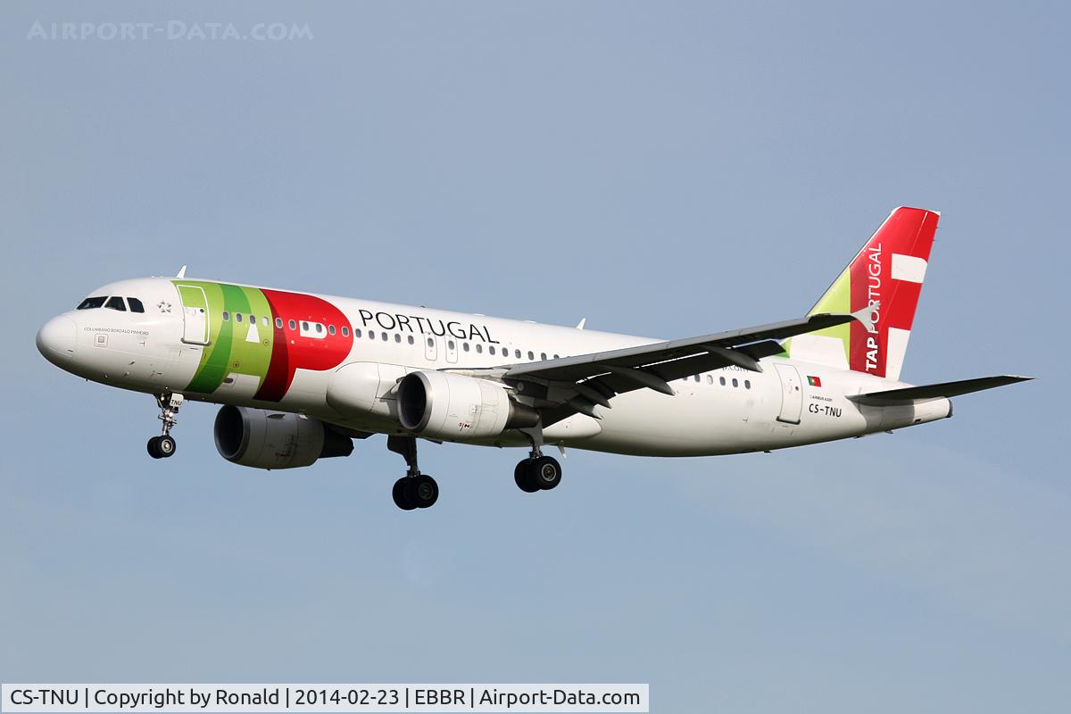 CS-TNU, 2009 Airbus A320-214 C/N 4106, at bru