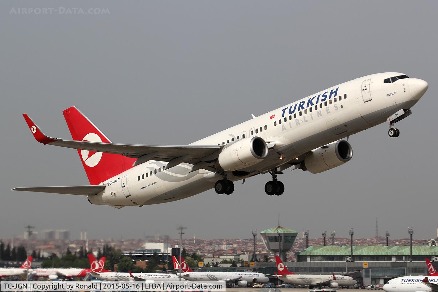 TC-JGN, 2006 Boeing 737-8F2 C/N 34412, at ist