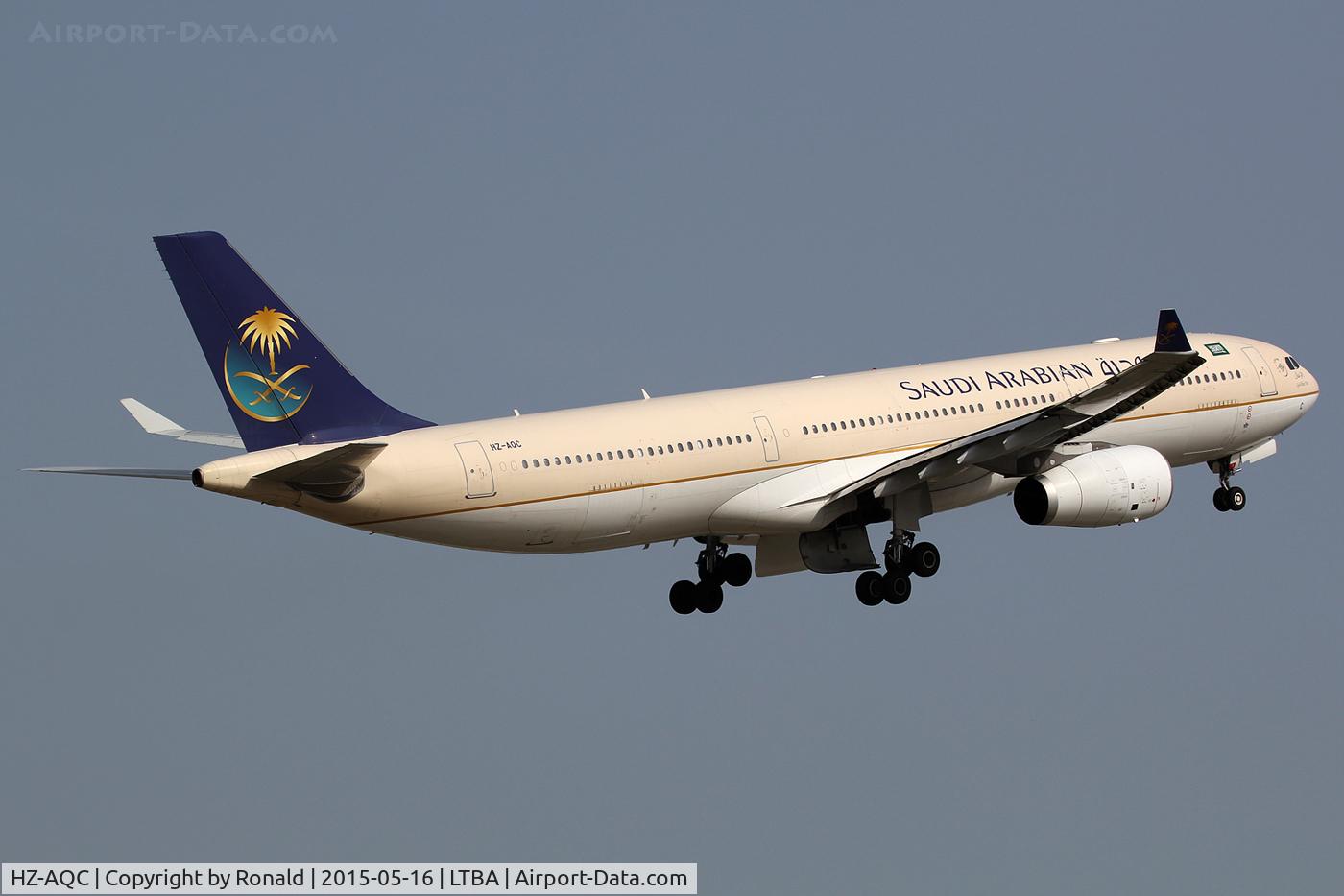 HZ-AQC, 2010 Airbus A330-343X C/N 1137, at ist