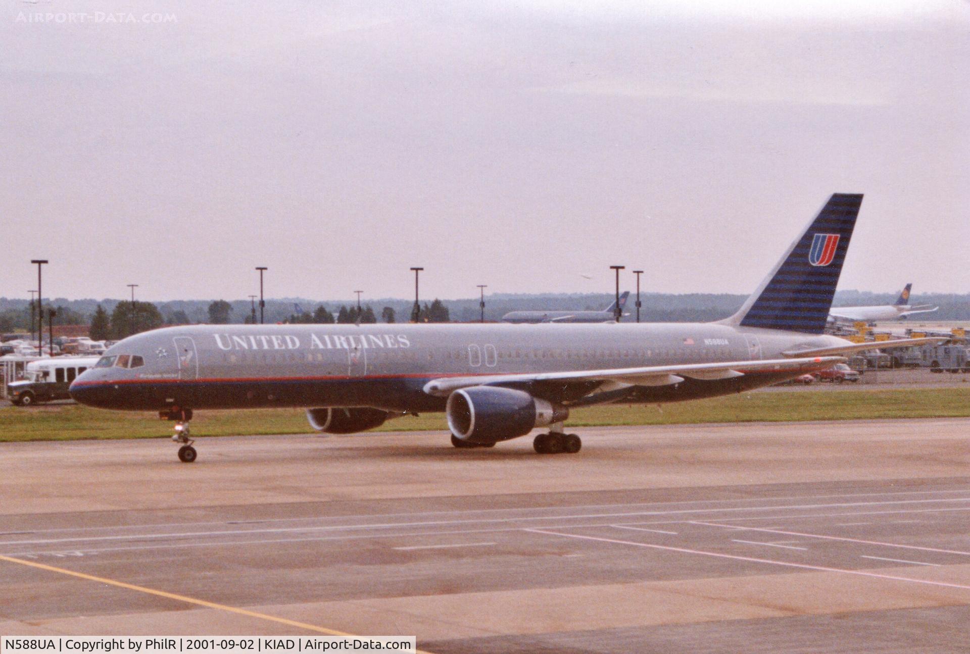 N588UA, 1993 Boeing 757-222 C/N 26717, N588UA 1993 B757-200 United Airlines IAD