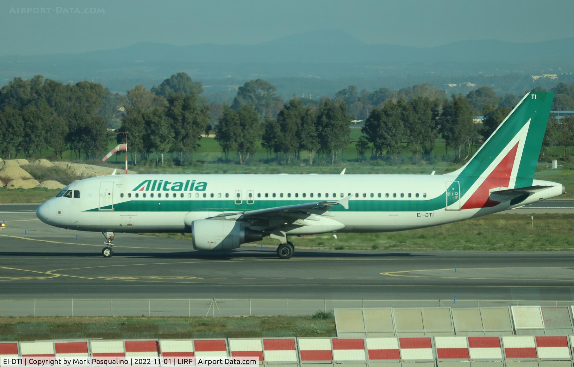 EI-DTI, 2009 Airbus A320-216 C/N 3976, Airbus A320-216