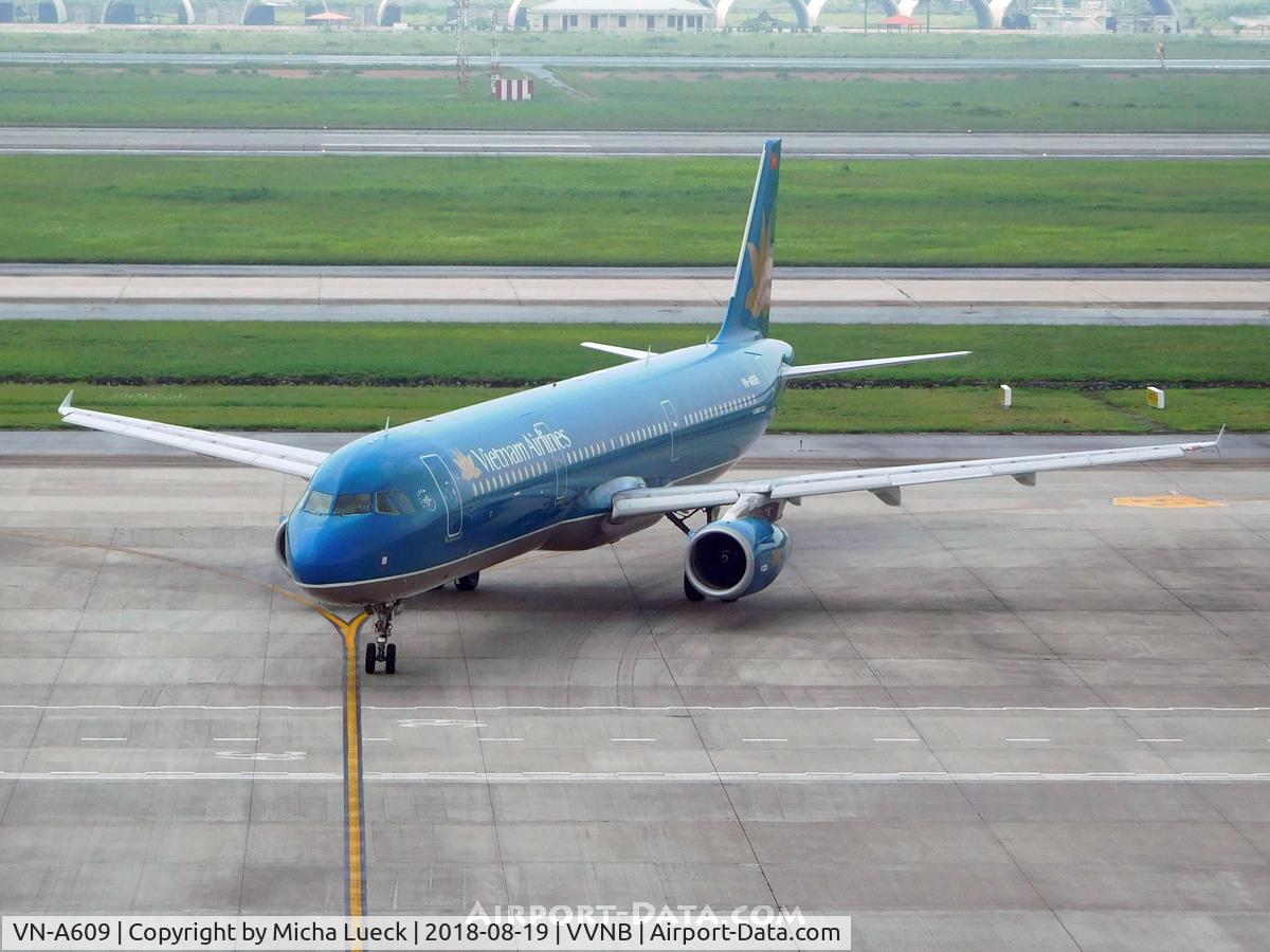 VN-A609, 2014 Airbus A321-231 C/N 5958, At Noi Bai