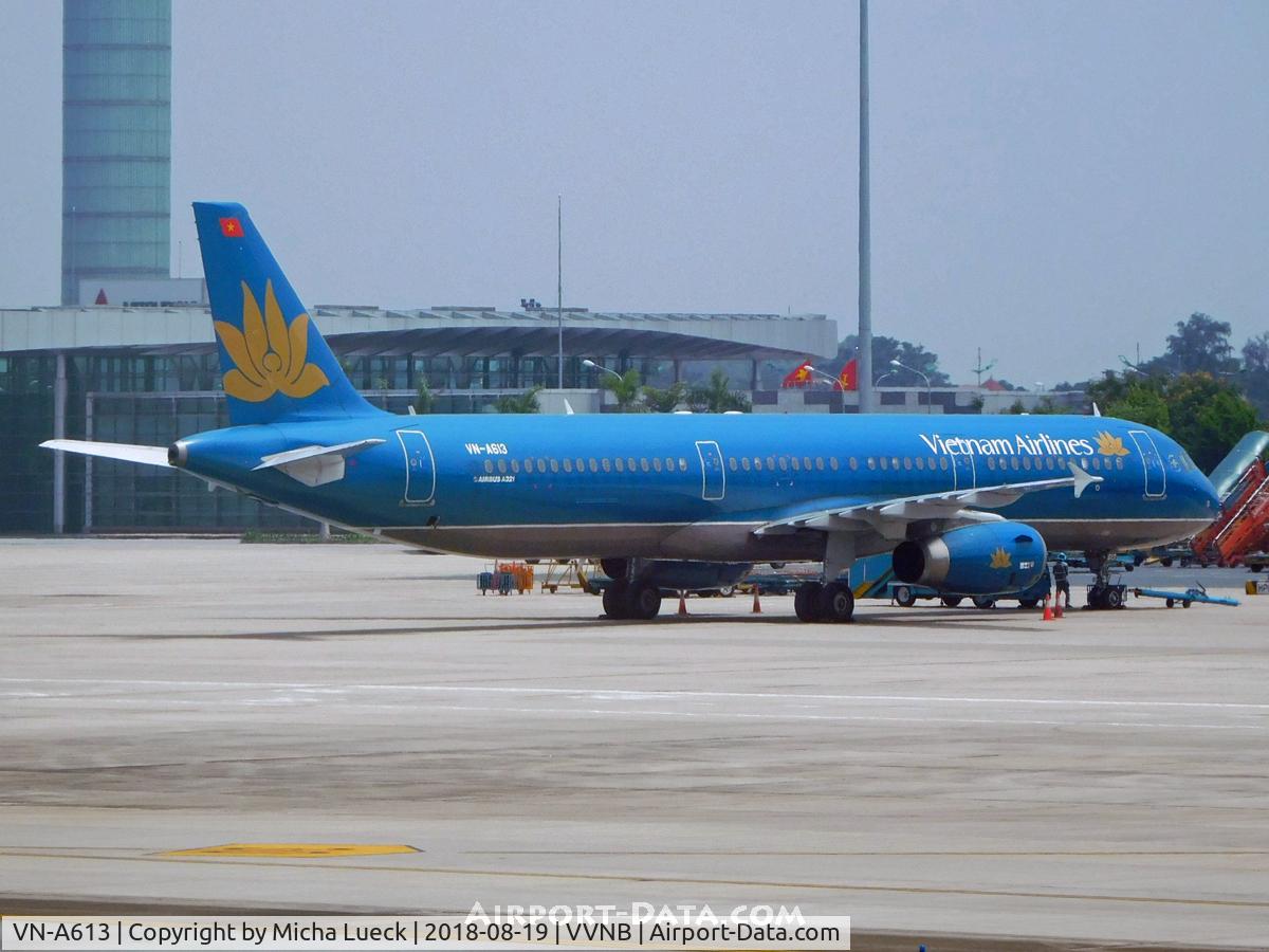 VN-A613, 2015 Airbus A321-231 C/N 6748, At Noi Bai