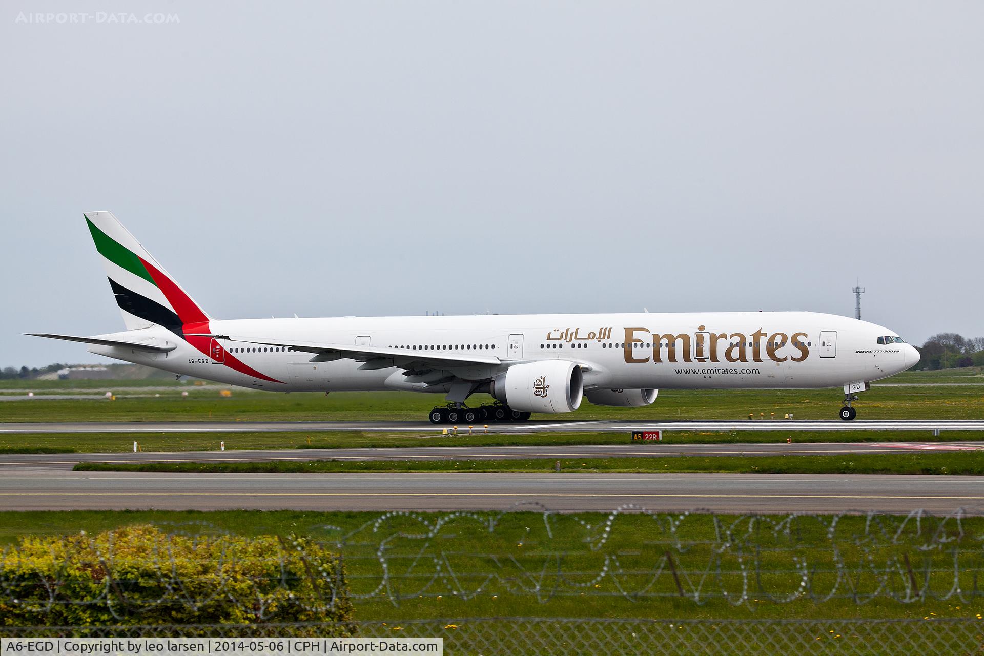 A6-EGD, 2011 Boeing 777-31H/ER C/N 38988, Copenhagen 6.5.2014