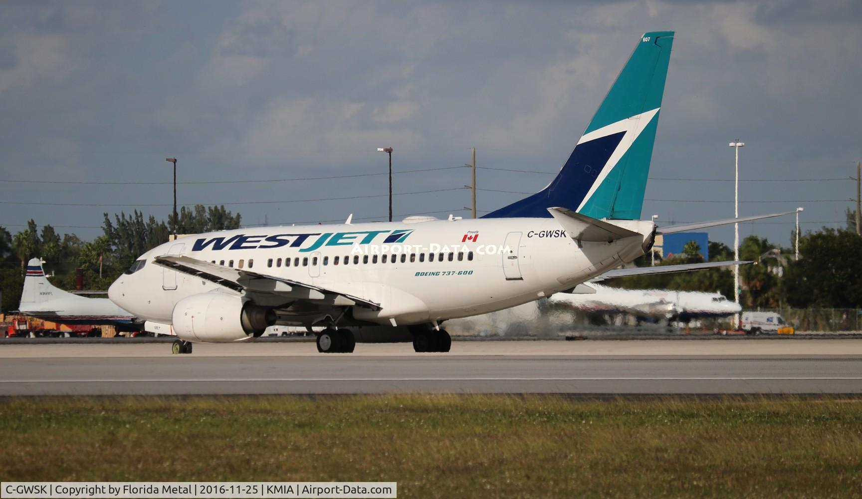 C-GWSK, 2006 Boeing 737-6CT C/N 34287, WestJet 737-600 zx