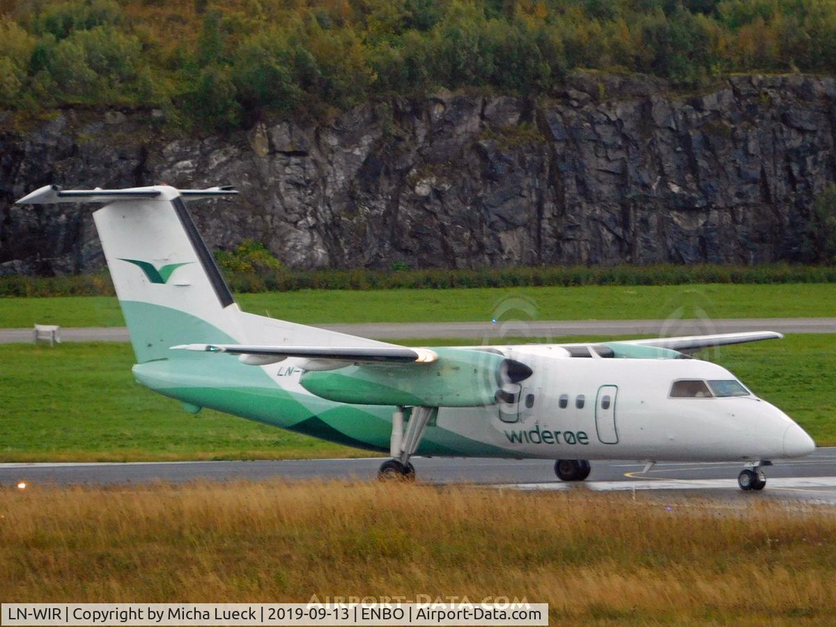 LN-WIR, 1991 De Havilland Canada DHC-8-103A Dash 8 C/N 273, At Bodø