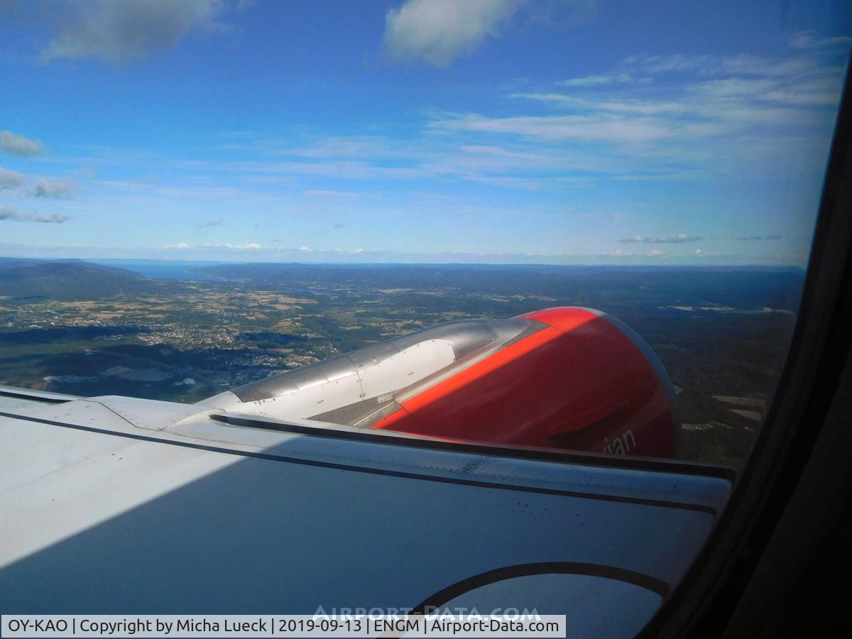 OY-KAO, 2006 Airbus A320-232 C/N 2990, Climbing out of Oslo (OSL-ARN)
