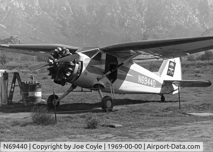 N69440, Stinson V77 Reliant C/N 77-107, Sport parachuting operations at Lakeside, CA.