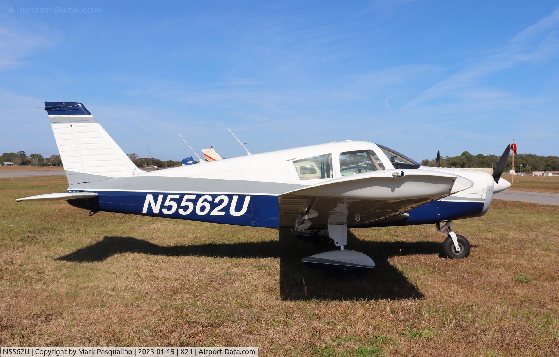 N5562U, 1969 Piper PA-28-140 C/N 28-26288, Piper PA-28-140