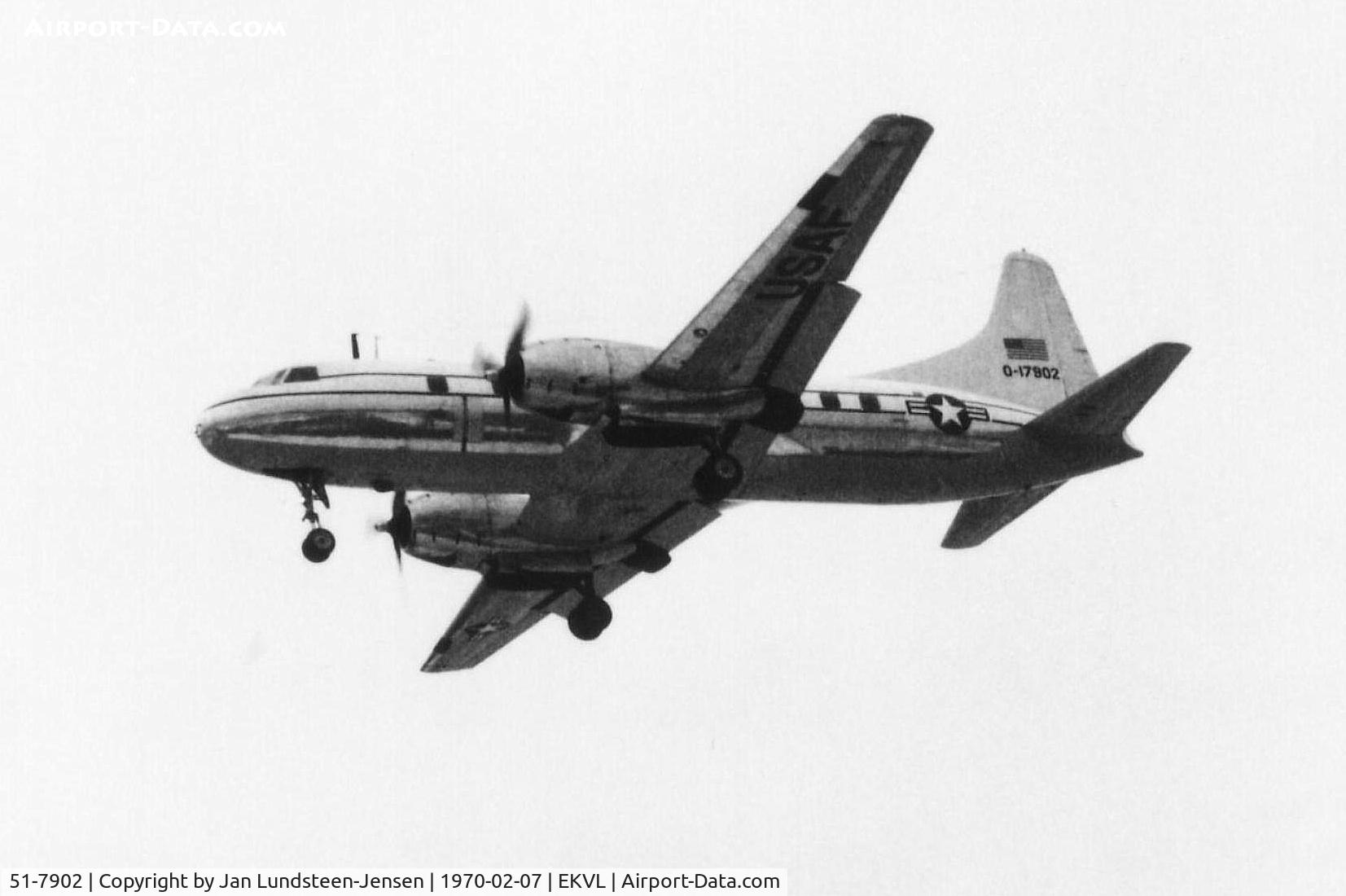 51-7902, 1951 Convair VT-29B C/N 240-314, VT-29B 51-7902 from USAF seen on final approach to 
runway 28 at Vaerloese Air Base in Denmark in 1970. 
Snow on ground lights up underside of plane. Withdrawn 
from use in 1975 and stored. To civilian use as N2292A 
in 1978.