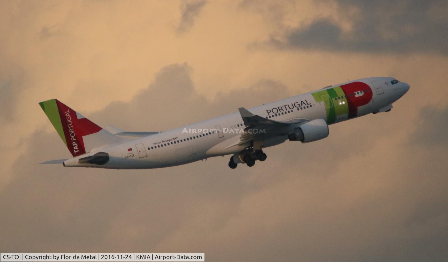 CS-TOI, 1997 Airbus A330-223 C/N 195, TAP A330-200 zx