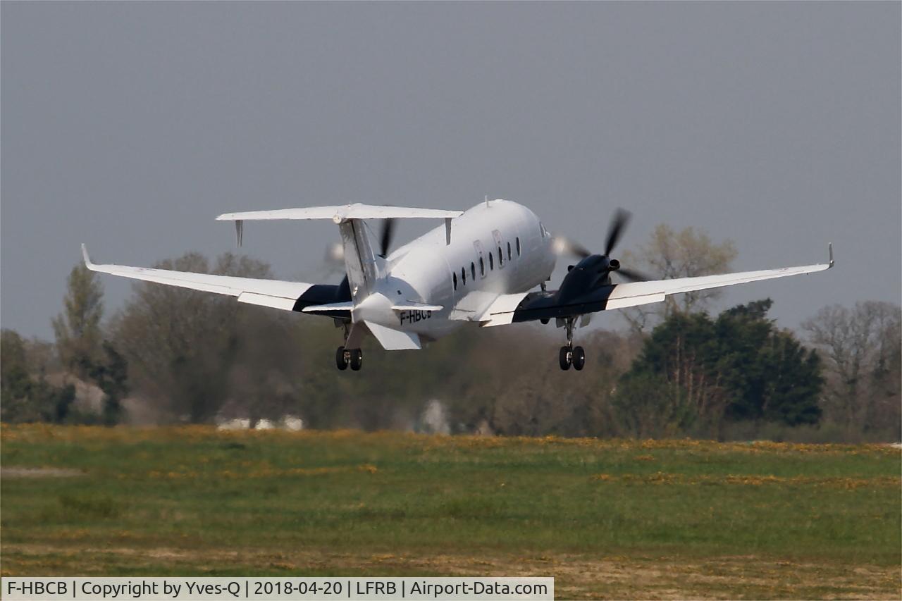 F-HBCB, 1999 Raytheon 1900D C/N UE-390, Raytheon 1900D, Take off rwy 07R, Brest-Bretagne airport (LFRB-BES)