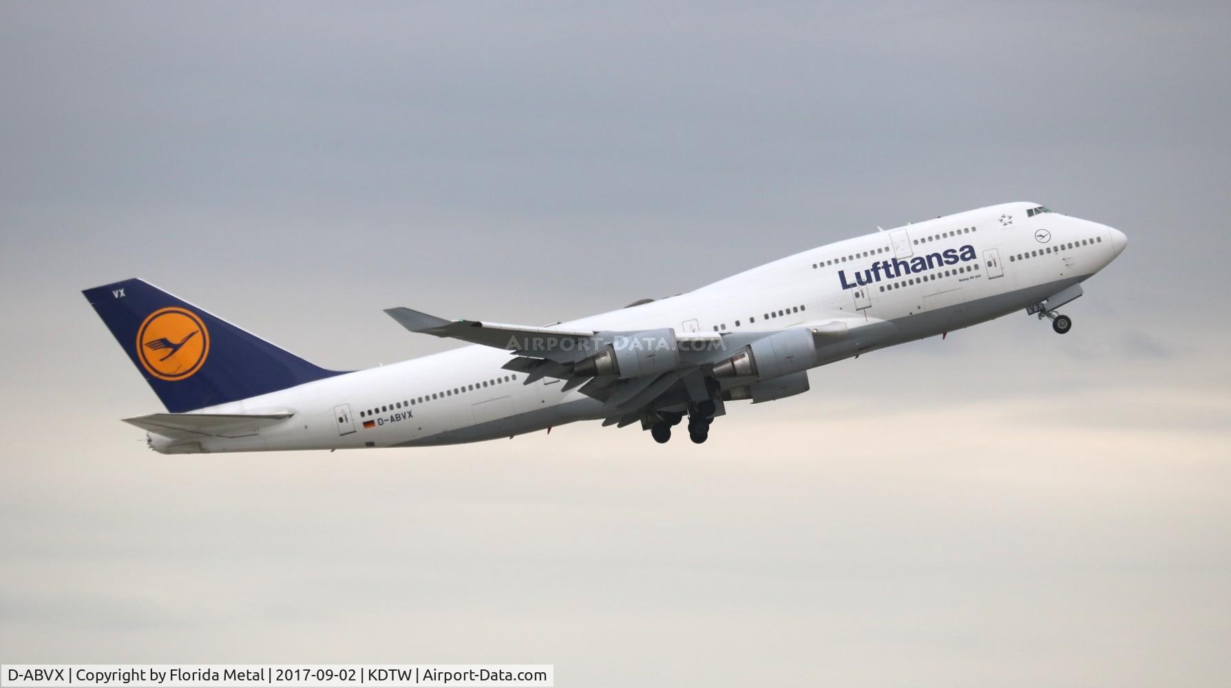 D-ABVX, 1999 Boeing 747-430 C/N 29868, Lufthansa 747-400 zx