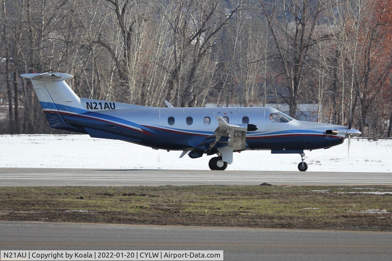N21AU, 2005 Pilatus PC-12/45 C/N 606, Departure to Moses Lake.