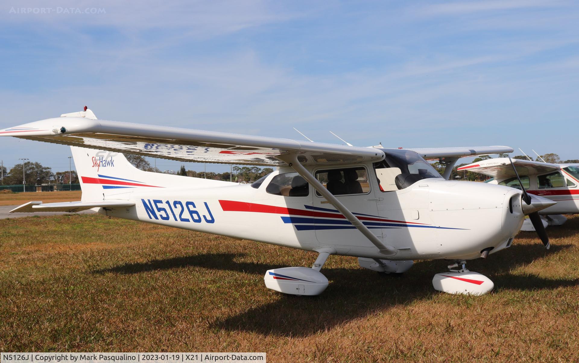 N5126J, 2001 Cessna 172S Skyhawk SP C/N 172S8992, Cessna 172S