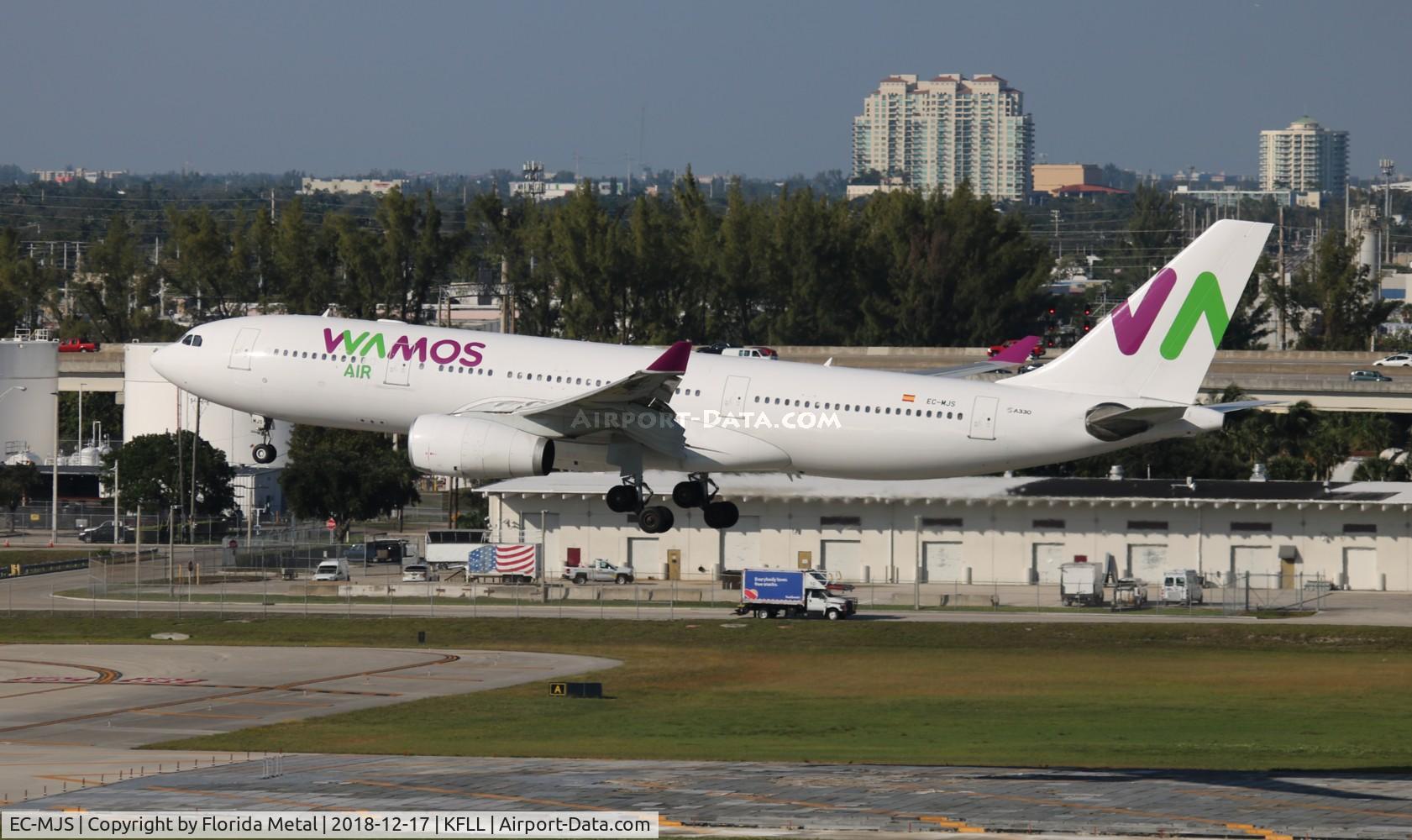 EC-MJS, 1999 Airbus A330-243 C/N 265, Wamos A332 zx
