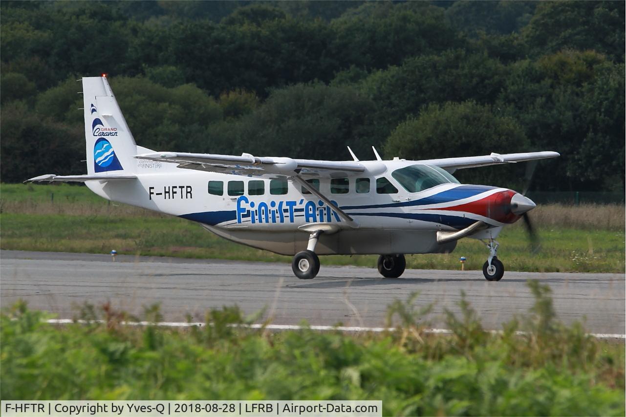 F-HFTR, 2008 Cessna 208B Grand Caravan C/N 208B-2041, Cessna 208B Grand Caravan, Take off run rwy 07R, Brest-Bretagne airport (LFRB-BES)