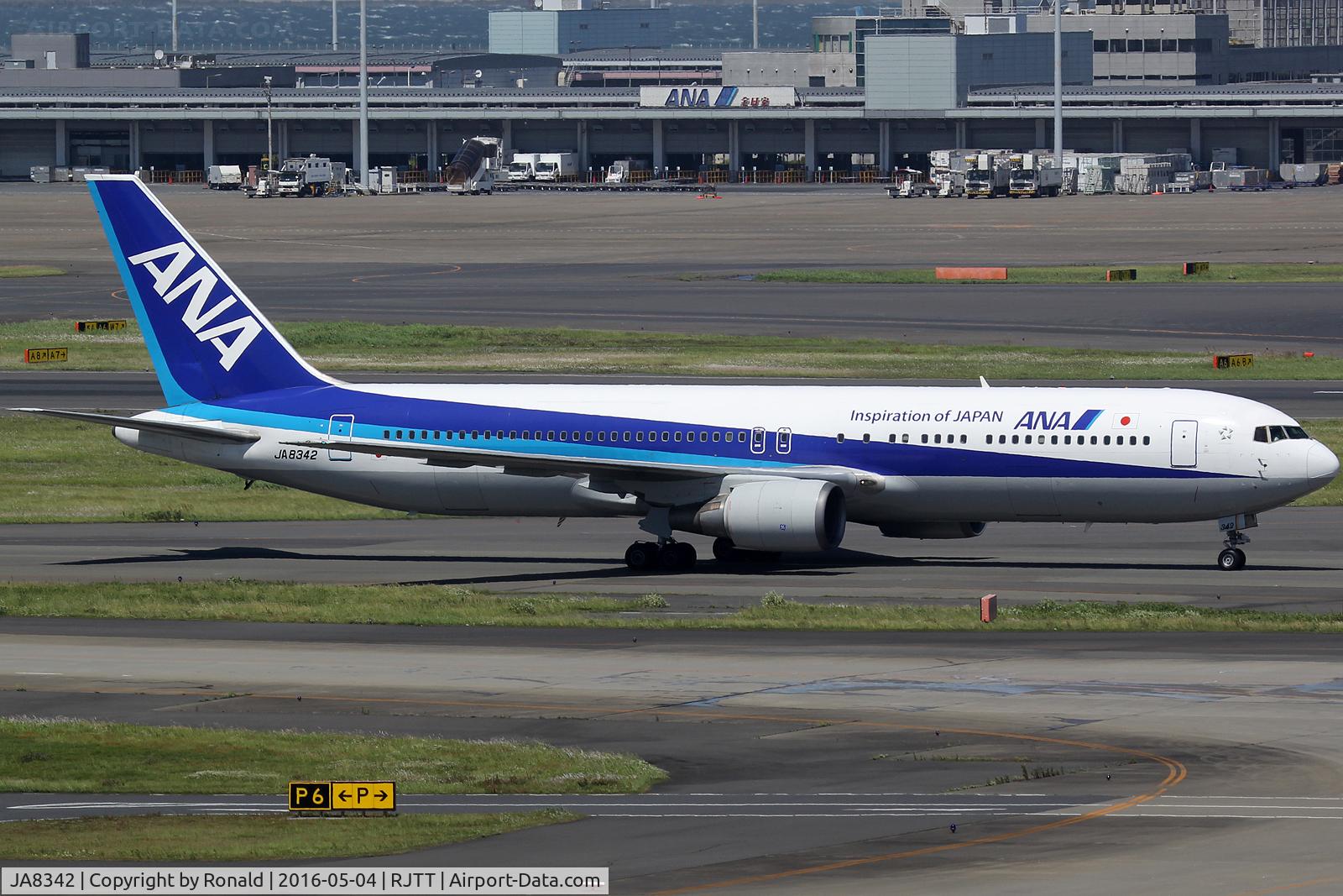 JA8342, 1995 Boeing 767-381 C/N 27445, at hnd