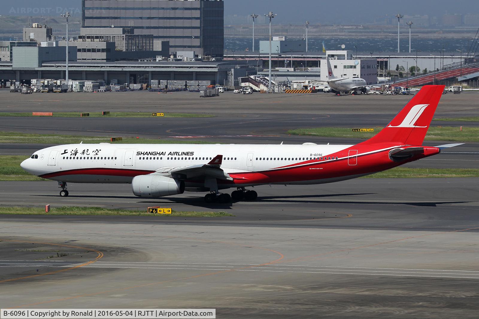 B-6096, 2007 Airbus A330-343X C/N 862, at hnd