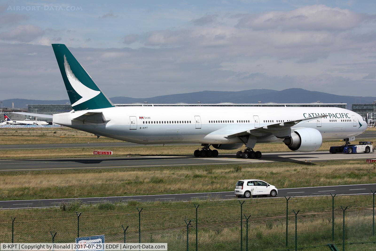 B-KPT, 2011 Boeing 777-367/ER C/N 37896, at fra