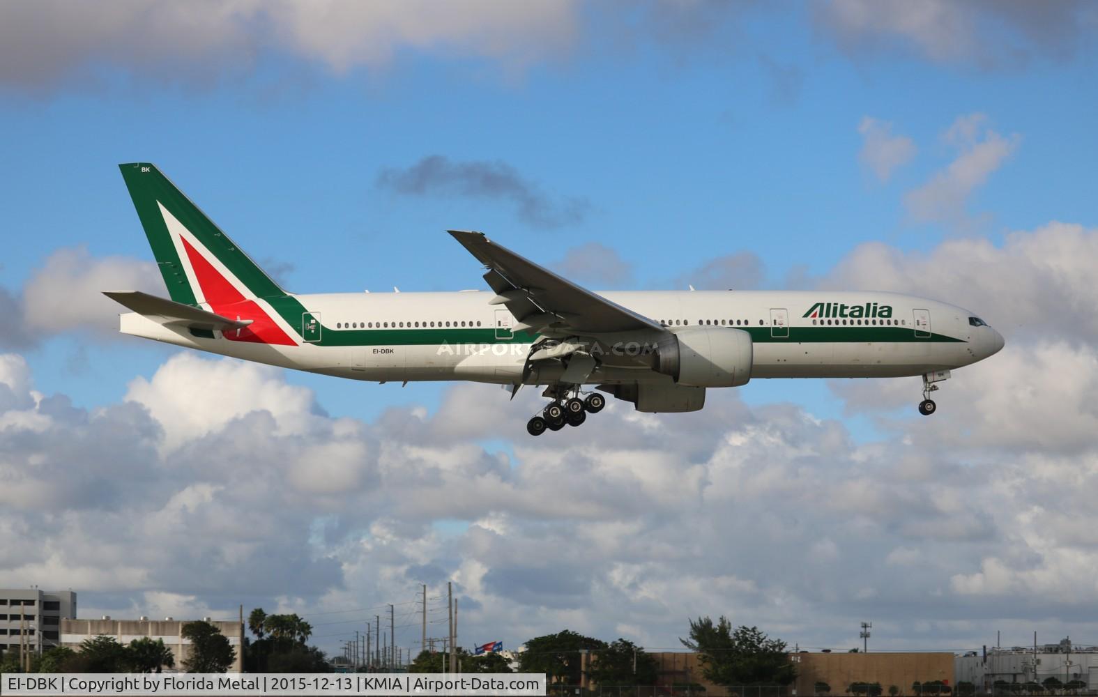EI-DBK, 2003 Boeing 777-243/ER C/N 32783, Alitalia 772 zx