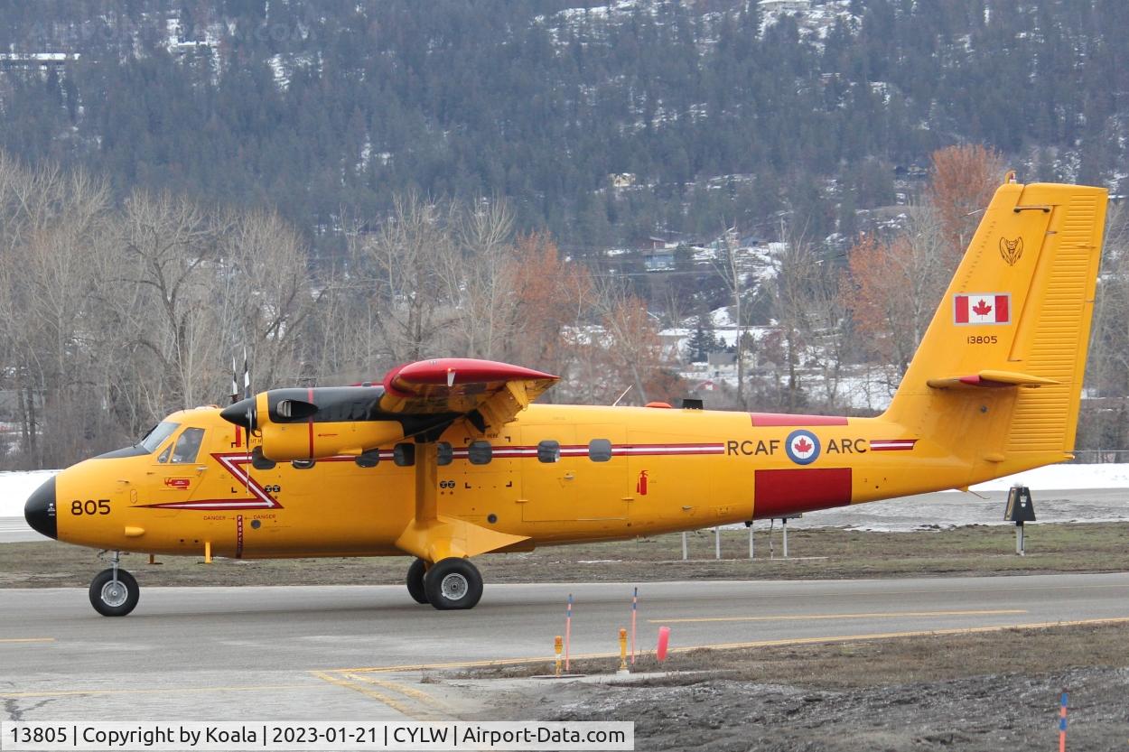 13805, 1971 De Havilland Canada CC-138 Twin Otter C/N 307, Maintenance at KF.
