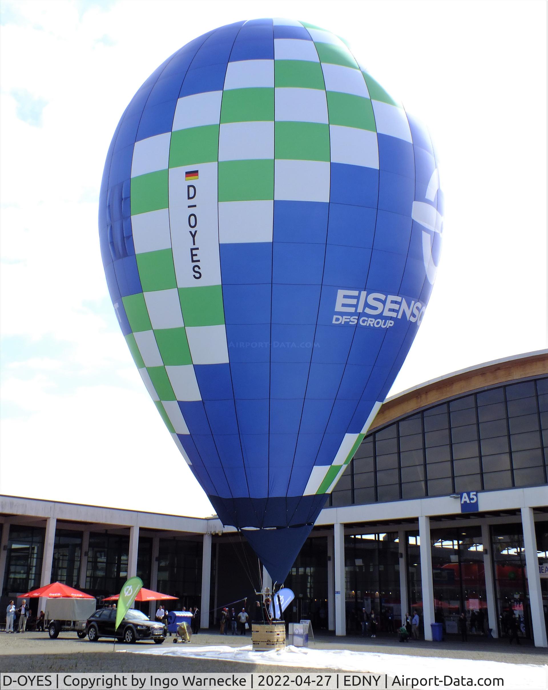 D-OYES, 2022 Kubicek BB-22XR C/N 1959, Kubicek BB22XR hot air balloon inside the fairground at the AERO 2022, Friedrichshafen
