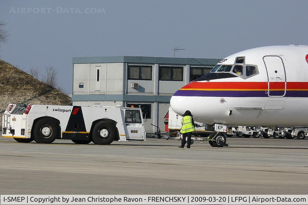 I-SMEP, 1989 McDonnell Douglas MD-82 (DC-9-82) C/N 49740, Meridiana at terminal T3