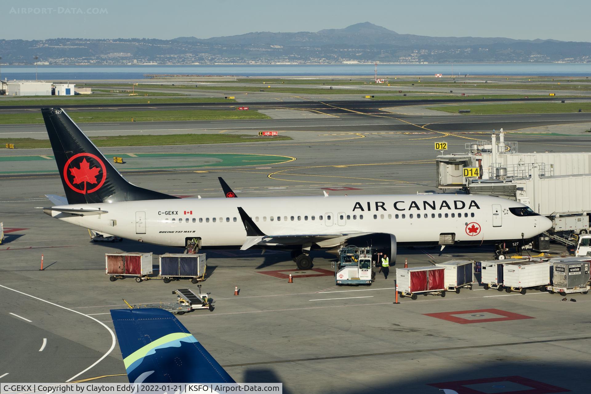 C-GEKX, 2019 Boeing 737-8 MAX C/N 61232, SFO 2023.