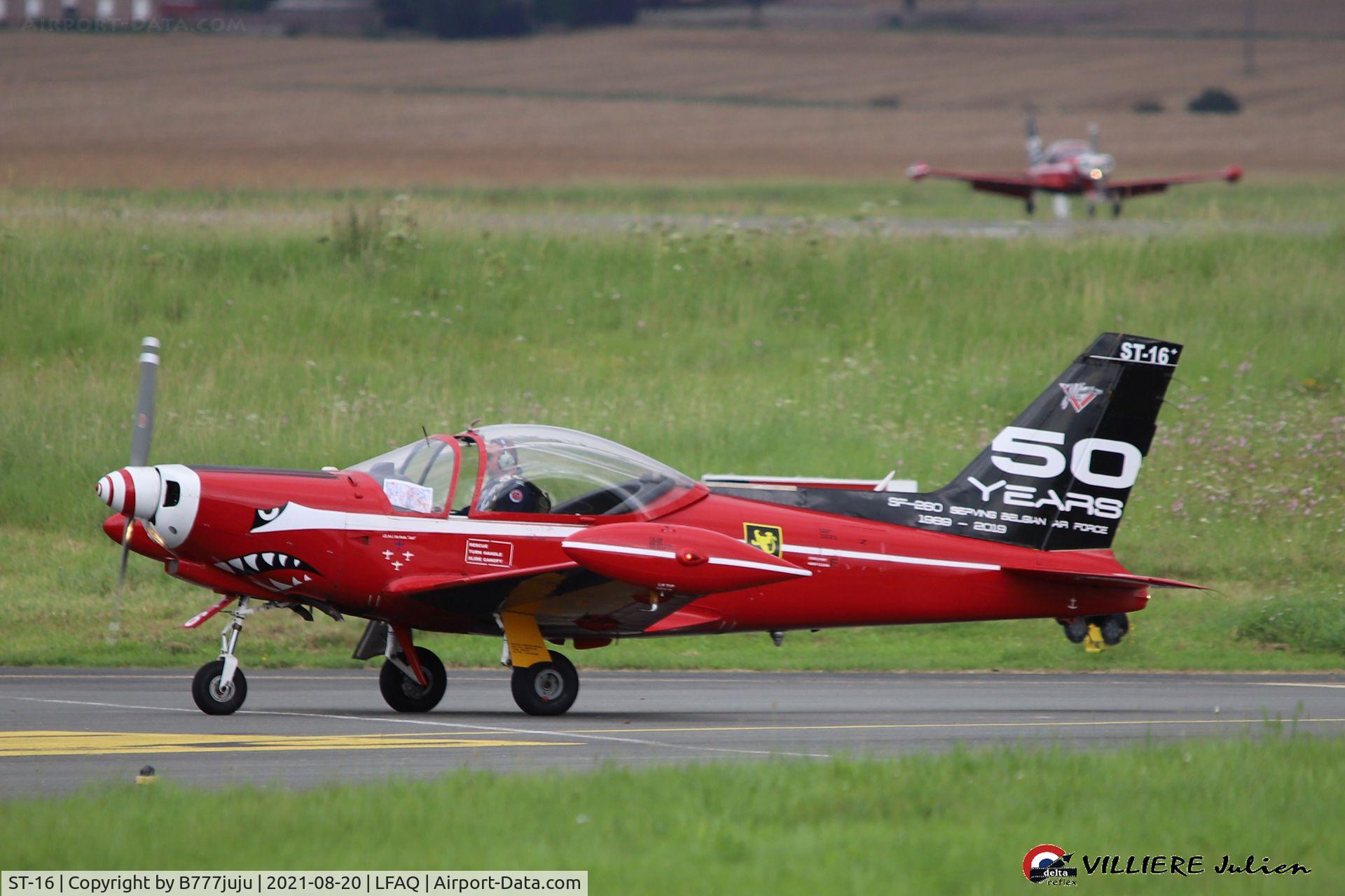 ST-16, SIAI-Marchetti SF-260M+ C/N 10-16, during Albert Airshow