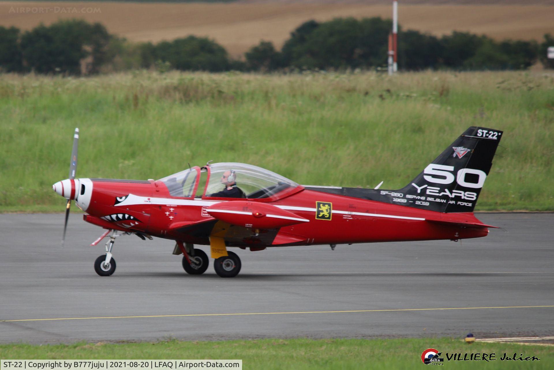ST-22, SIAI-Marchetti SF-260M C/N 10-22, during Albert Airshow