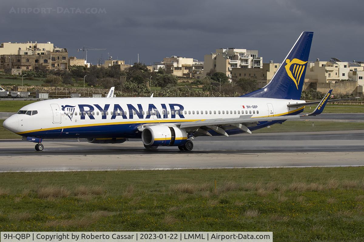 9H-QBP, 2016 Boeing 737-8AS C/N 44715, Runway 31