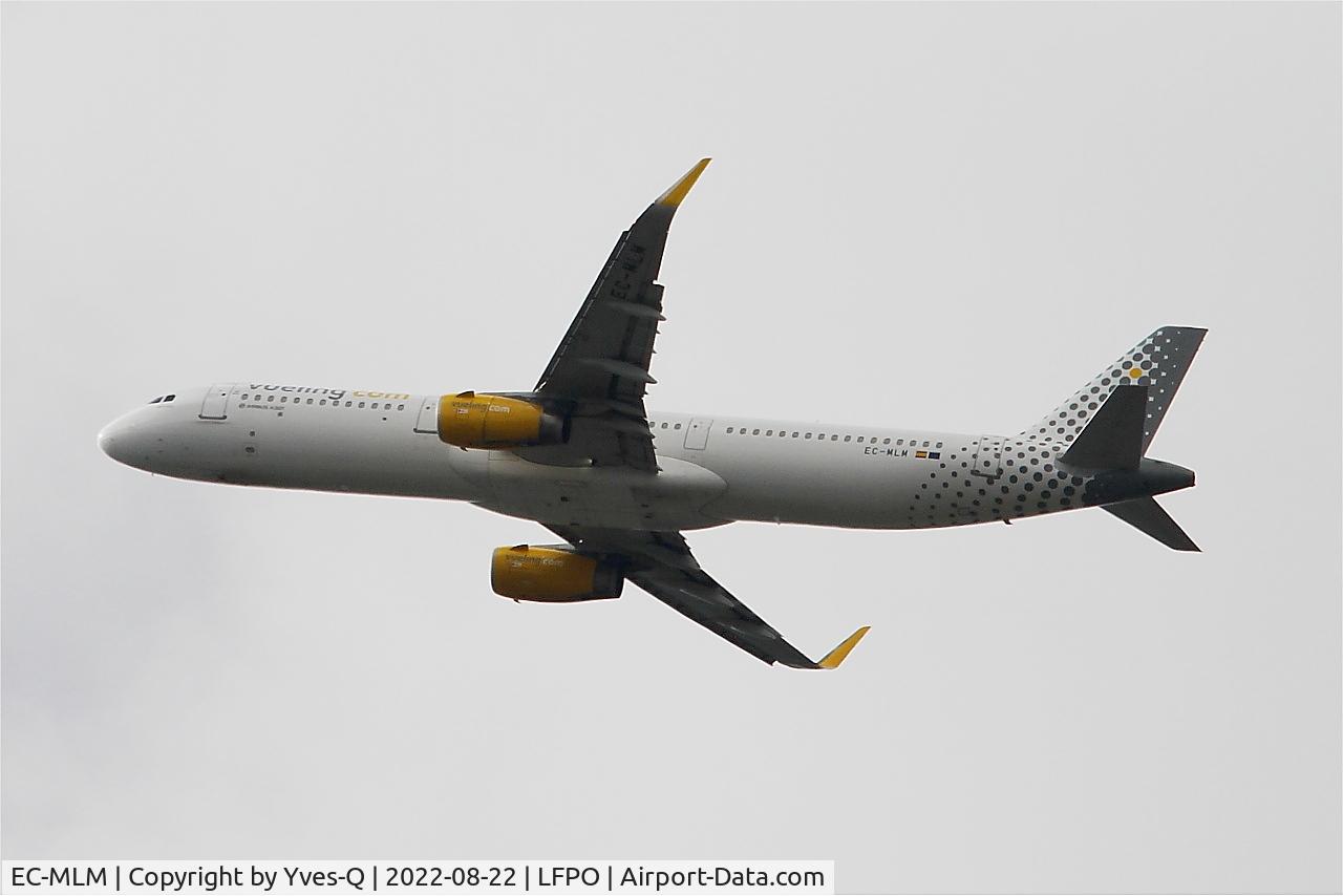 EC-MLM, 2016 Airbus A321-231 C/N 7108, Airbus A321-231, Climbing from rwy 24, Paris-Orly airport (LFPO-ORY)