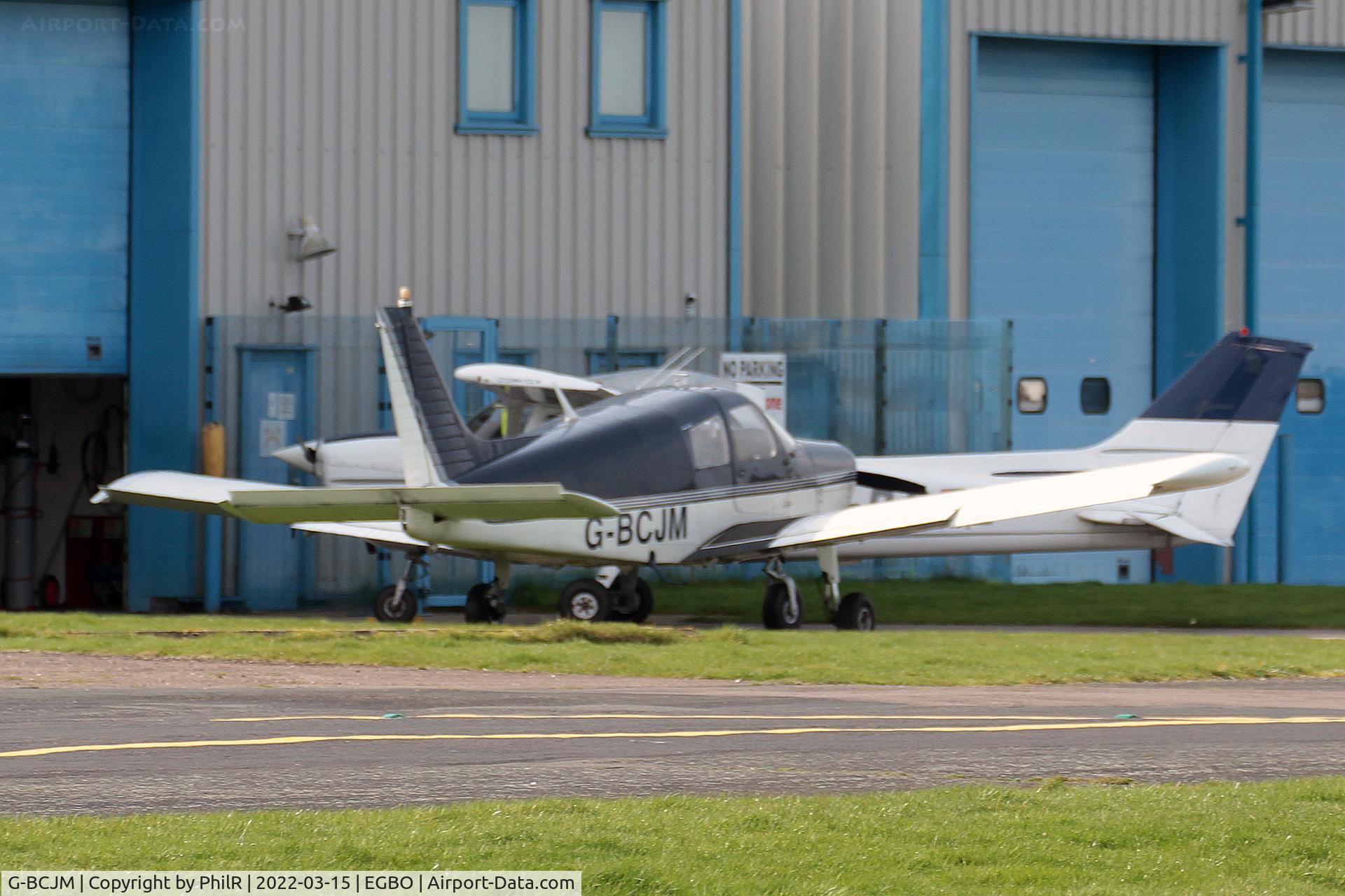 G-BCJM, 1974 Piper PA-28-140 Cherokee Cruiser C/N 28-7425321, G-BCJM 1974 Piper Pa-28 Cherokee Halfpenny Green